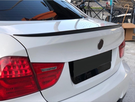 BMW 3 SERISI E90 2005-2012 MP SPOILER - PIANO BLACK (PARLAK SİYAH)